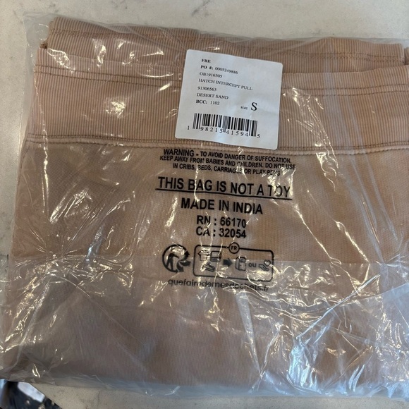 NWT NEW Free people movement x Hatch intercept pullover in desert sand - Picture 5 of 5